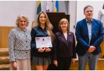 Mokslo metus baigė Panevėžio ekonomikos ir verslo akademija: diplomai įteikti 71 gimnazistui