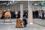 2025 m. muziejaus požeminėje aikštelėje vykęs  performansas navigacijos (nuotr. g. kartanas)1 (002)