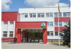 Tęsiasi priėmimas į mokyklas
