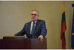 Pasveikinti moksleivių konferencijos dalyviai